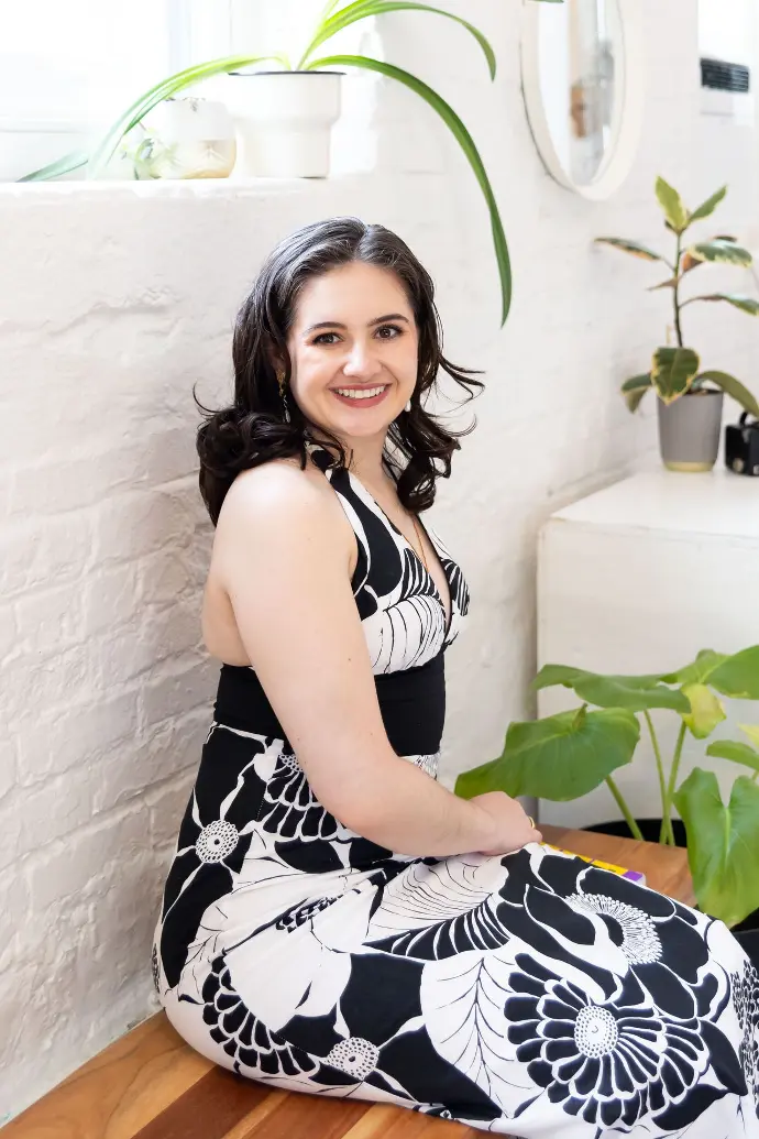 Elizabeth Vennari, copywriter for health and wellness businesses